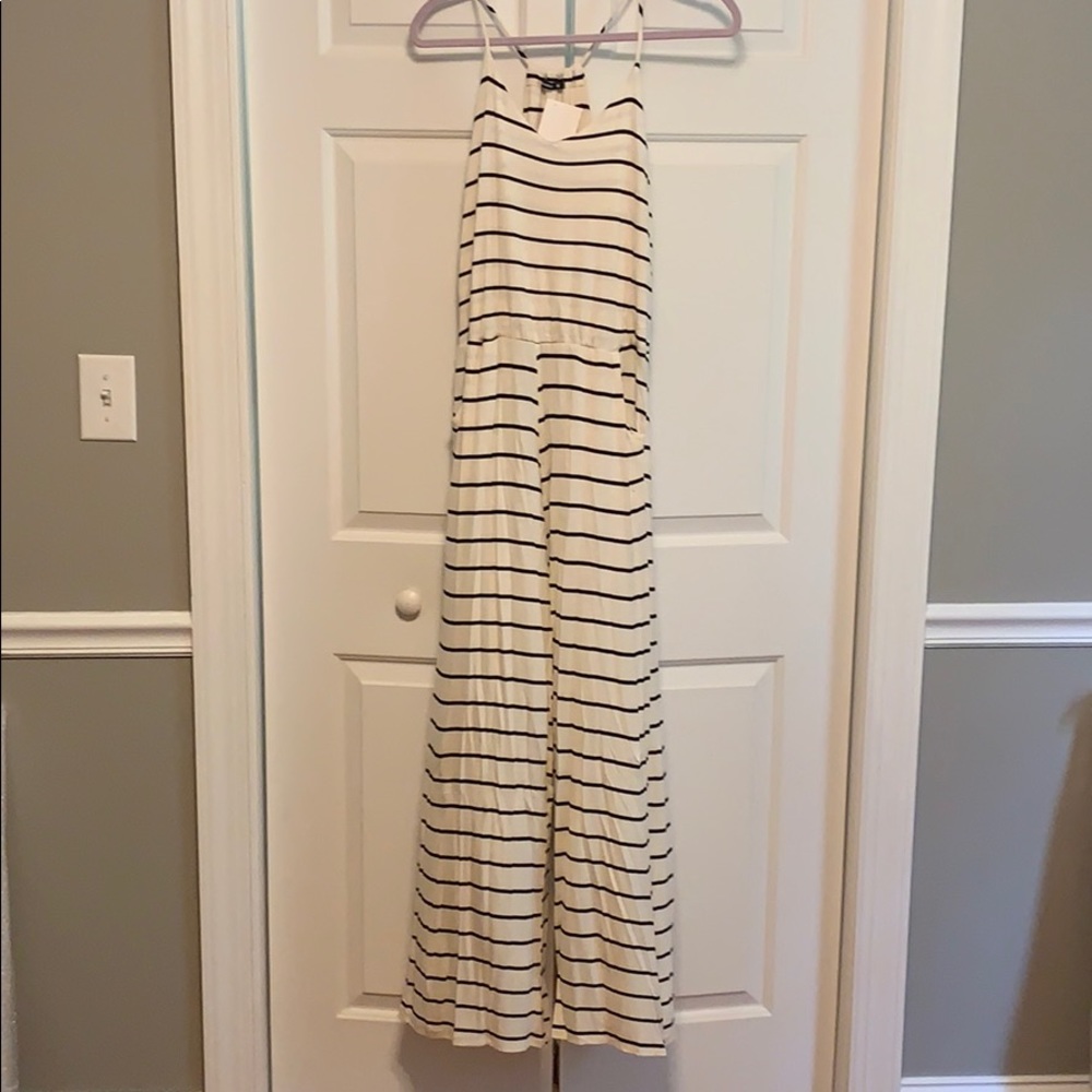 White and black plank romper brand new